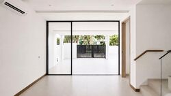 Upper East Coast Road (D15), Terrace #569943981